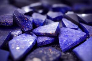 Lapis lazuli meaning and benefits